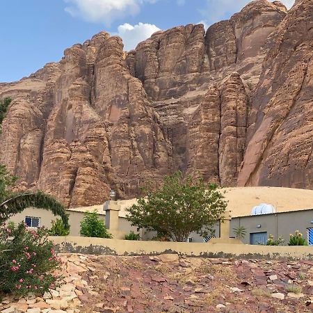 Villa الجوهرة Diamond Plus à Al-Ula Extérieur photo
