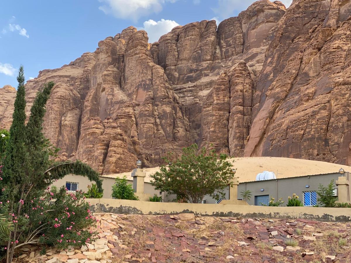 Villa الجوهرة Diamond Plus à Al-Ula Extérieur photo