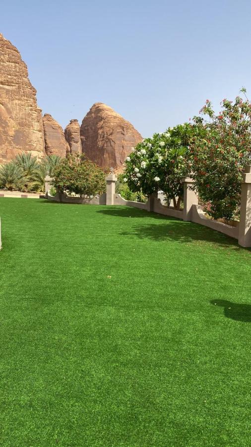 Villa الجوهرة Diamond Plus à Al-Ula Extérieur photo